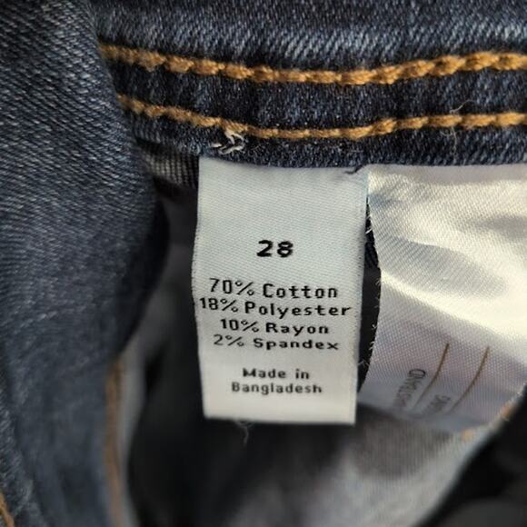 Lane Bryant Jegging Size 28 Wash High-Rise Flex Magic Waistband Distressed NWT - Picture 12 of 16